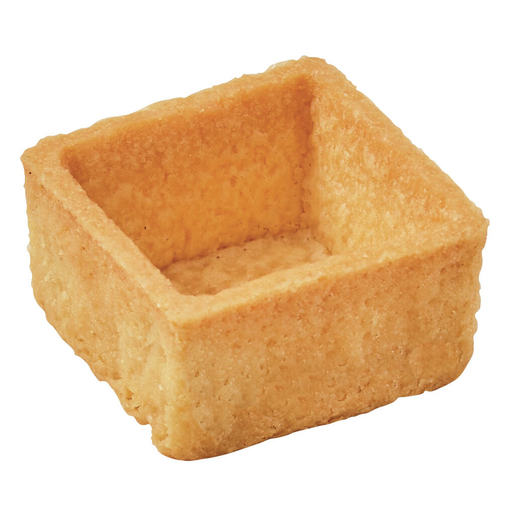 Mini fond de tartelette sucré carré cuit